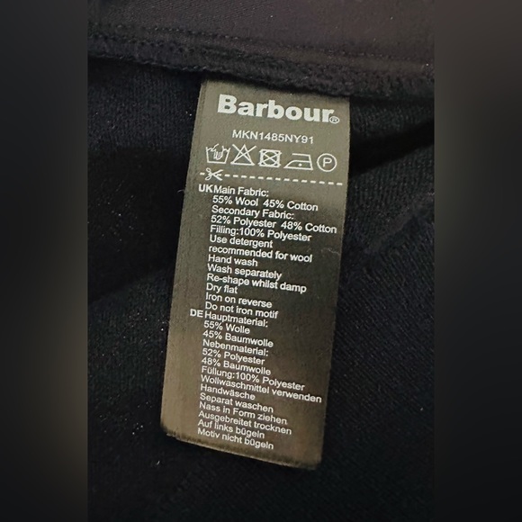 NWTs Barbour Men’s Essential Box Quilted Zip-Thru Jacket. Navy - Picture 4 of 9